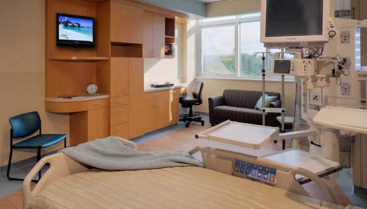 Mission Health – Dogwood Project – Interior – Patient Room