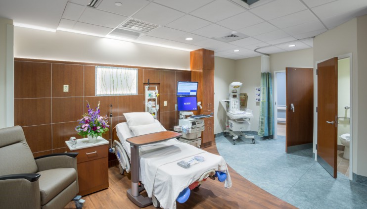 Novant Health Matthews Medical Center – Women’s Center Addition