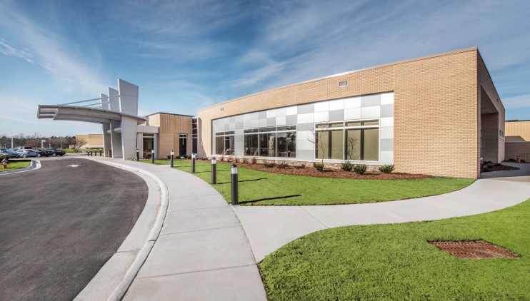 Nash Cancer – Exterior Right Corner