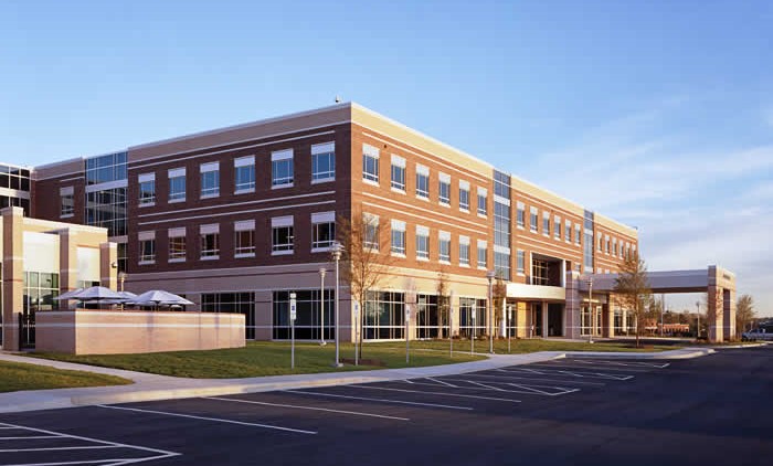 Novant Huntersville Medical Center – Exterior – 1